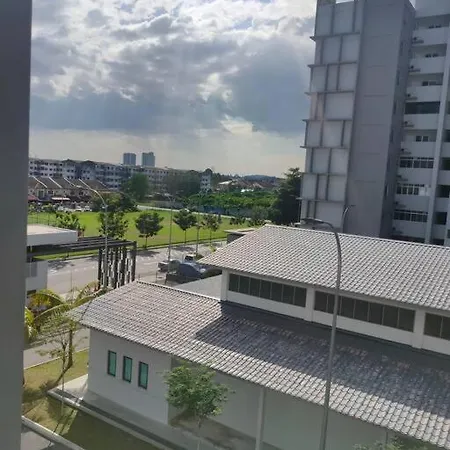 Alstenor Homestay Kajang Exterior photo