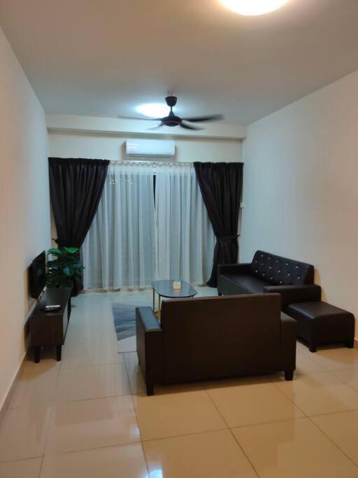 Alstenor Kajang